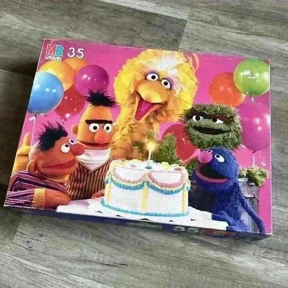 🧩 💚 3/$15 Sesame Street Muppets 35 Piece Puzzle from 1985 - Picture 1 of 3